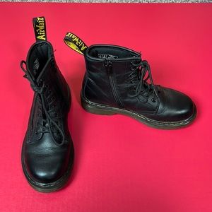 Kids DM Dr Martens Black 1460 J Lace Up Side Zip Boots US 2